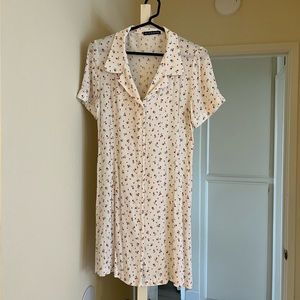 Brandy Melville floral white dress